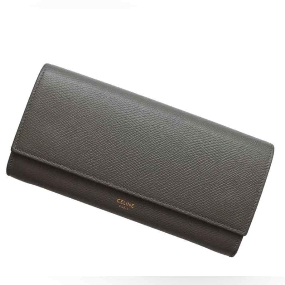 🥊 PRICE DROP
Authentic CELINE | LARGE FLAP WALLET IN GRAINED CALFSKIN GREY